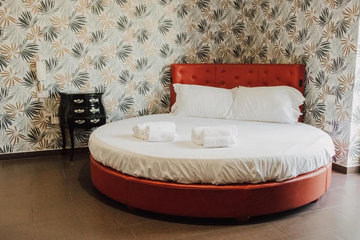 La Perla Delle Saline 2 Hotel มาร์เกริตา ดิ ซาวอยา ภายนอก รูปภาพ